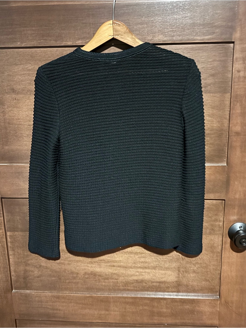 Castlebury Black Ribbed Button-Front Cardigan - Picture 5 of 6